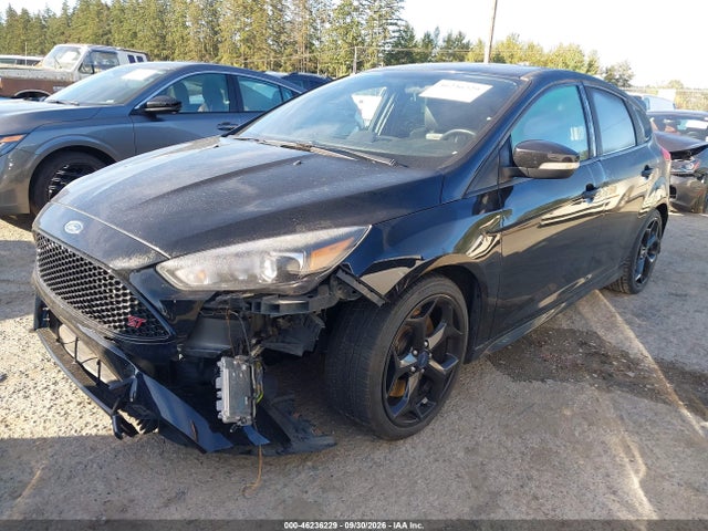 46236229 :رقم المزاد ، 1FADP3L9XGL384666 vin ، 2016 Ford Focus St مزاد بيع