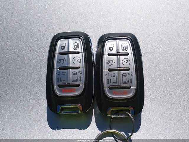 Продажа на аукционе авто 2020 Chrysler Pacifica Touring, vin: 2C4RC1FG2LR150548, номер лота: 46236291
