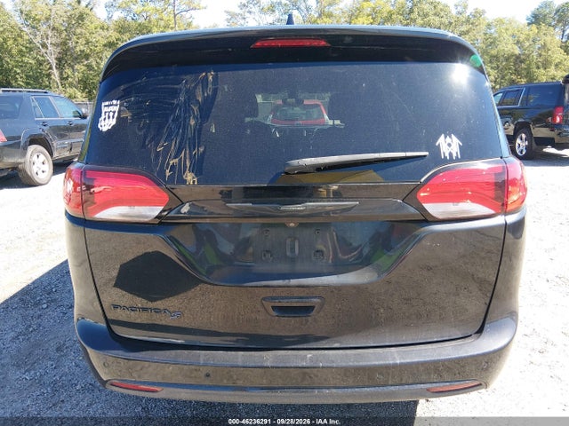 Продажа на аукционе авто 2020 Chrysler Pacifica Touring, vin: 2C4RC1FG2LR150548, номер лота: 46236291