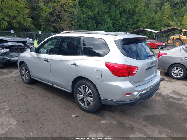 2017 Nissan Pathfinder S მანქანა იყიდება აუქციონზე, vin: 5N1DR2MM8HC660471, აუქციონის ნომერი: 46236306