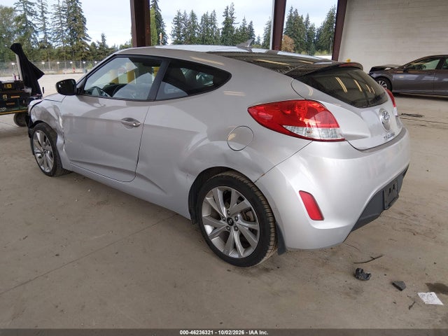KMHTC6AD5GU251961 Hyundai Veloster