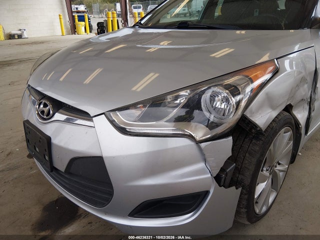 KMHTC6AD5GU251961 Hyundai Veloster