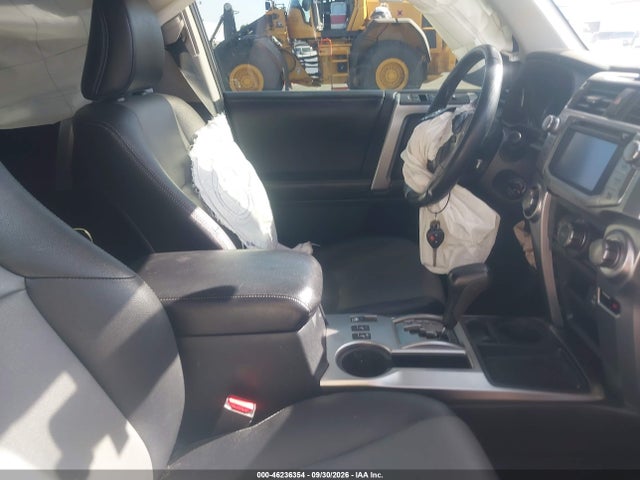 Toyota 4runner Sr5 Premium 2016 JTEZU5JRXG5116028 Image 5