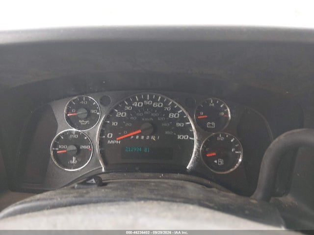 2010 Chevrolet Express 2500 Work Van მანქანა იყიდება აუქციონზე, vin: 1GCZGFBA1A1140758, აუქციონის ნომერი: 46236402
