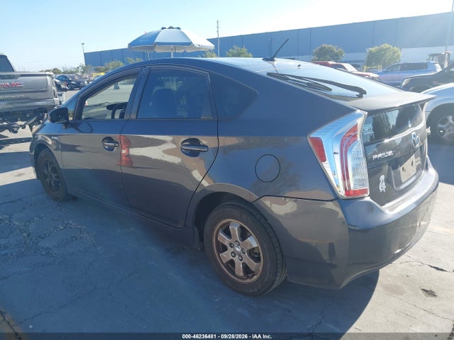 2013 Toyota Prius Three მანქანა იყიდება აუქციონზე, vin: JTDKN3DU9D1718333, აუქციონის ნომერი: 46236481