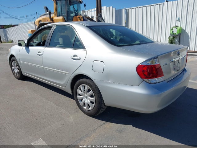 Продажа на аукционе авто 2005 Toyota Camry Le, vin: 4T1BE32K65U983465, номер лота: 46236514