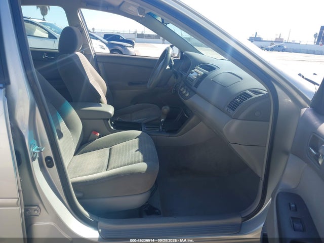 Продажа на аукционе авто 2005 Toyota Camry Le, vin: 4T1BE32K65U983465, номер лота: 46236514