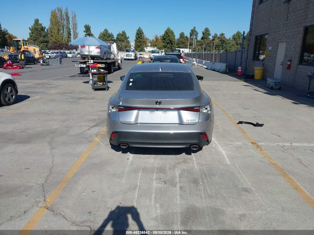 Lexus IS 300 2021 JTHCA1D26M5113373 Image 16