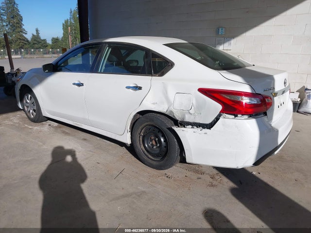 1N4AL3AP8HN352207 Nissan Altima 2.5 S