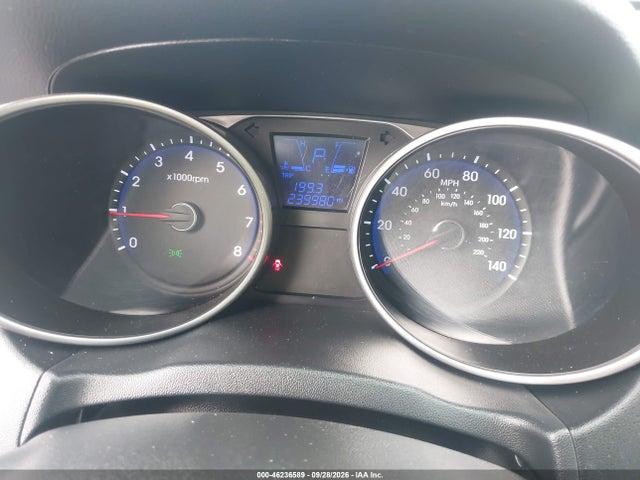 Продаж на аукціоні авто 2011 Hyundai Tucson Gls, vin: KM8JU3AC8BU300217, номер лоту: 46236589