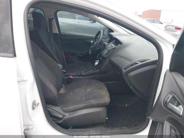 Продаж на аукціоні авто 2015 Ford Focus Se, vin: 1FADP3F26FL205889, номер лоту: 46236596