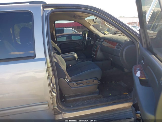 Продажа на аукционе авто 2009 Chevrolet Suburban 1500 Lt1, vin: 1GNFK26379R234153, номер лота: 46236597
