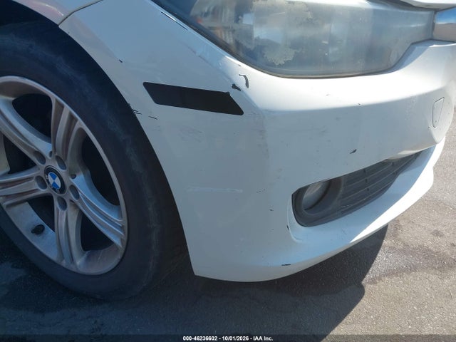 46236602 :رقم المزاد ، WBA3B1C57EK134677 vin ، 2014 Bmw 320i مزاد بيع