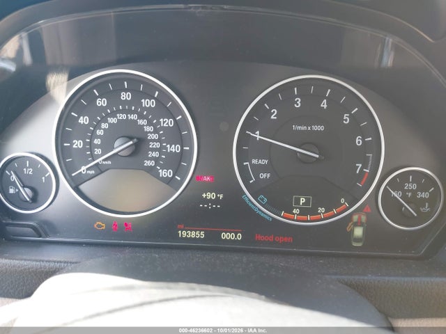 46236602 :رقم المزاد ، WBA3B1C57EK134677 vin ، 2014 Bmw 320i مزاد بيع