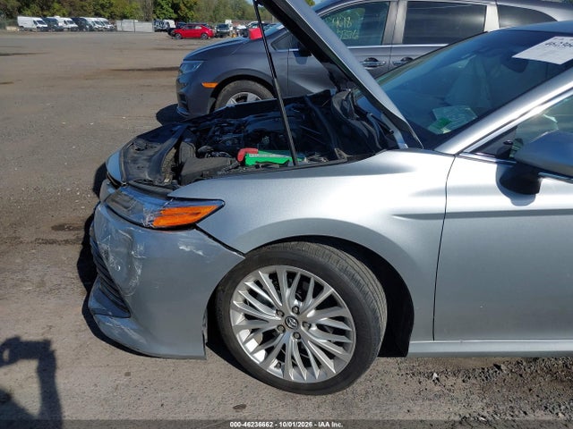 46236662 :رقم المزاد ، 4T1B11HK3JU507479 vin ، 2018 Toyota Camry Xle مزاد بيع