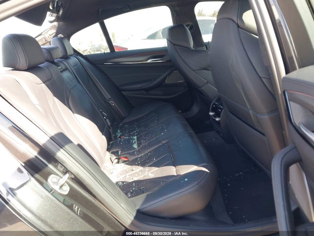 BMW M5 2022 WBS83CH00NCK72482 Image 8