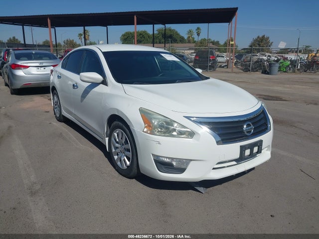 2015 Nissan Altima 2.5 S მანქანა იყიდება აუქციონზე, vin: 1N4AL3AP2FC285368, აუქციონის ნომერი: 46236672