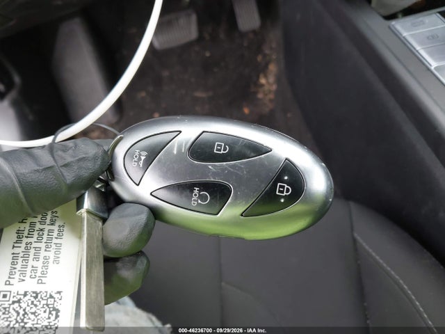 2026 Hyundai Elantra Hybrid Blue მანქანა იყიდება აუქციონზე, vin: KMHLM4DJ3TU209513, აუქციონის ნომერი: 46236700