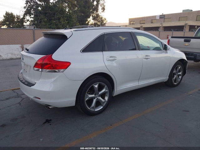 46236732 :رقم المزاد ، 4T3ZK3BB9BU043428 vin ، 2011 Toyota Venza Base V6 مزاد بيع