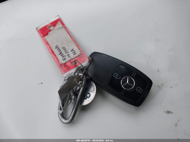 46236791 :رقم المزاد ، WD4PF1CDXKP138923 vin ، 2019 Mercedes-benz Sprinter 2500 High Roof V6 مزاد بيع