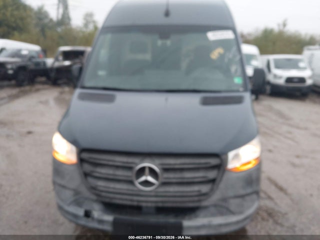 46236791 :رقم المزاد ، WD4PF1CDXKP138923 vin ، 2019 Mercedes-benz Sprinter 2500 High Roof V6 مزاد بيع