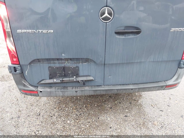 46236791 :رقم المزاد ، WD4PF1CDXKP138923 vin ، 2019 Mercedes-benz Sprinter 2500 High Roof V6 مزاد بيع