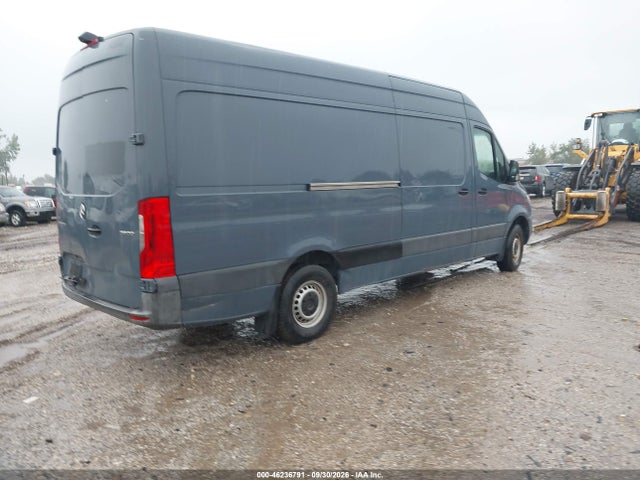 46236791 :رقم المزاد ، WD4PF1CDXKP138923 vin ، 2019 Mercedes-benz Sprinter 2500 High Roof V6 مزاد بيع