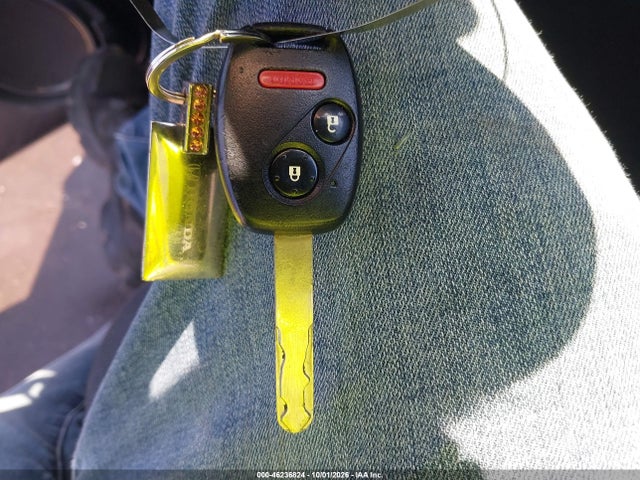 46236824 :رقم المزاد ، JHMGE8H50BC017928 vin ، 2011 Honda Fit Sport مزاد بيع