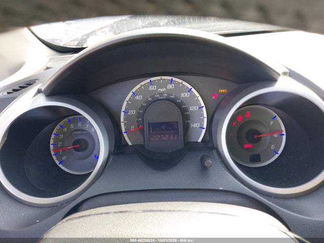 46236824 :رقم المزاد ، JHMGE8H50BC017928 vin ، 2011 Honda Fit Sport مزاد بيع