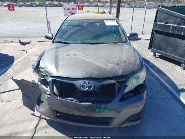 46236830 :رقم المزاد ، 4T1BF3EK7BU139651 vin ، 2011 Toyota Camry Le مزاد بيع