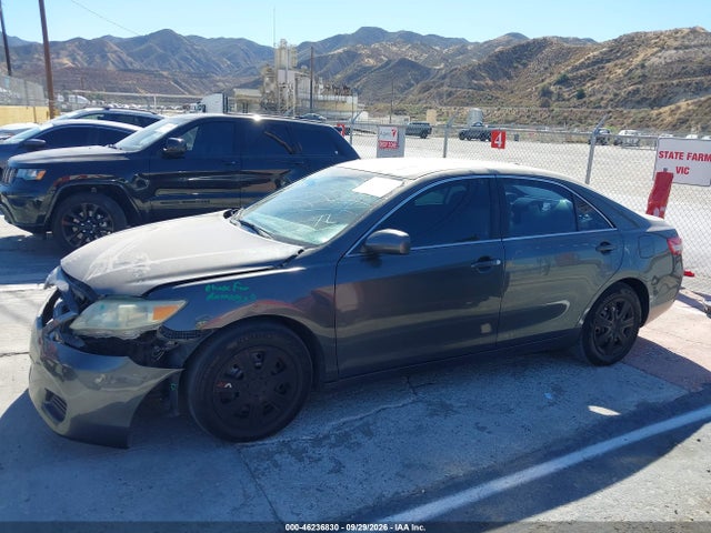 46236830 :رقم المزاد ، 4T1BF3EK7BU139651 vin ، 2011 Toyota Camry Le مزاد بيع