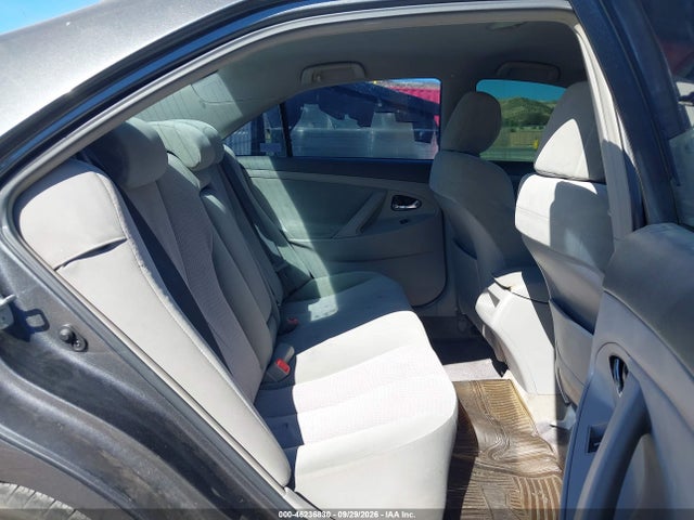 46236830 :رقم المزاد ، 4T1BF3EK7BU139651 vin ، 2011 Toyota Camry Le مزاد بيع