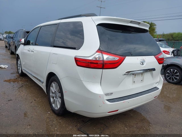 5TDYZ3DCXHS842898 Toyota Sienna Limited Premium 7 Passenger
