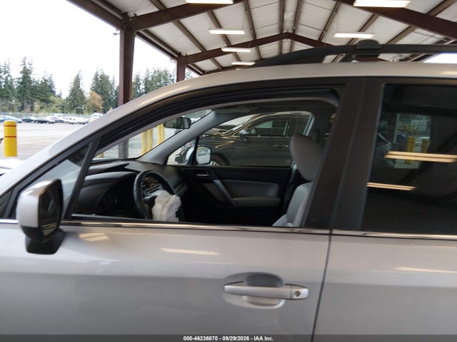 Subaru Forester 2.5i Limited 2015 JF2SJAKC0FH580106 Image 15