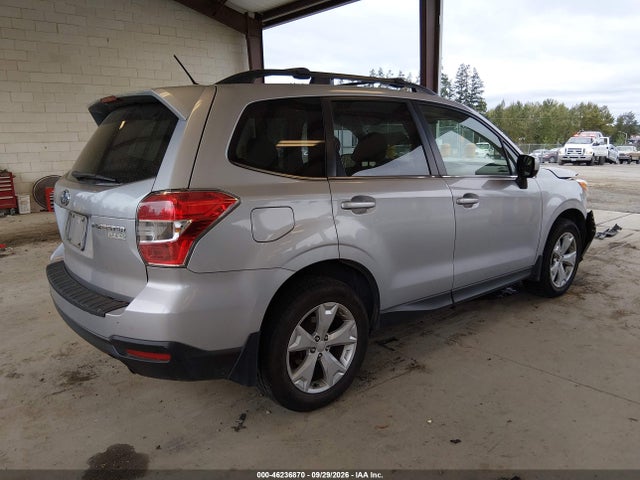 Subaru Forester 2.5i Limited 2015 JF2SJAKC0FH580106 Image 4