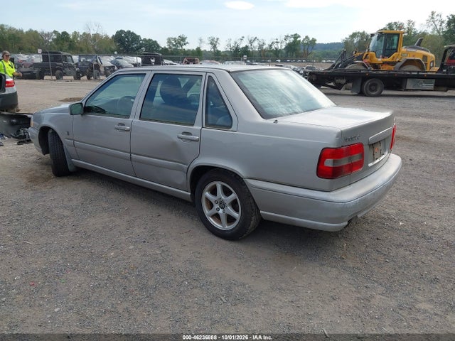 Aukcja sprzedaży 1999 Volvo S70 Glt, vin: YV1LS56D3X1589574, numer aukcji: 46236888