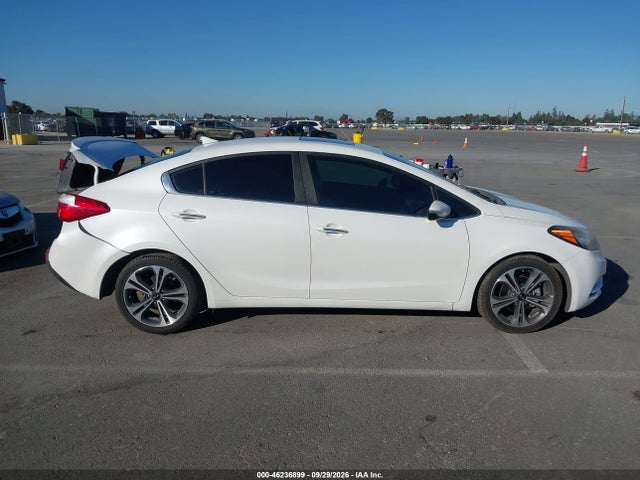 KIA FORTE EX 2016 KNAFZ4A82G5522201 Image 13