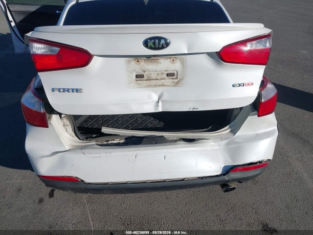 KIA FORTE EX 2016 KNAFZ4A82G5522201 Image 6
