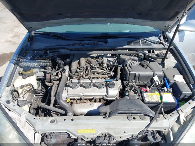 2003 Toyota Camry Le V6 მანქანა იყიდება აუქციონზე, vin: 4T1BF32K73U044920, აუქციონის ნომერი: 46236912