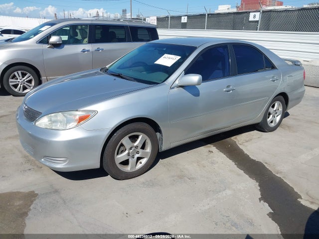 2003 Toyota Camry Le V6 მანქანა იყიდება აუქციონზე, vin: 4T1BF32K73U044920, აუქციონის ნომერი: 46236912
