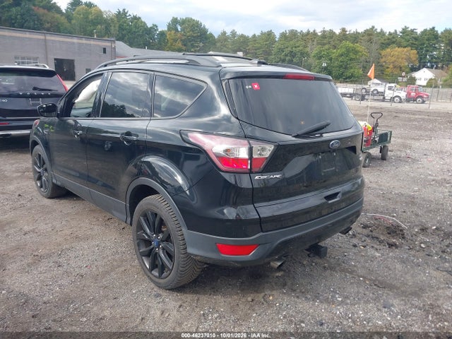 2017 Ford Escape Se მანქანა იყიდება აუქციონზე, vin: 1FMCU9GD5HUD90320, აუქციონის ნომერი: 46237010