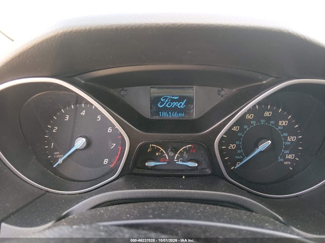 2013 Ford Focus S მანქანა იყიდება აუქციონზე, vin: 1FADP3E2XDL379642, აუქციონის ნომერი: 46237020
