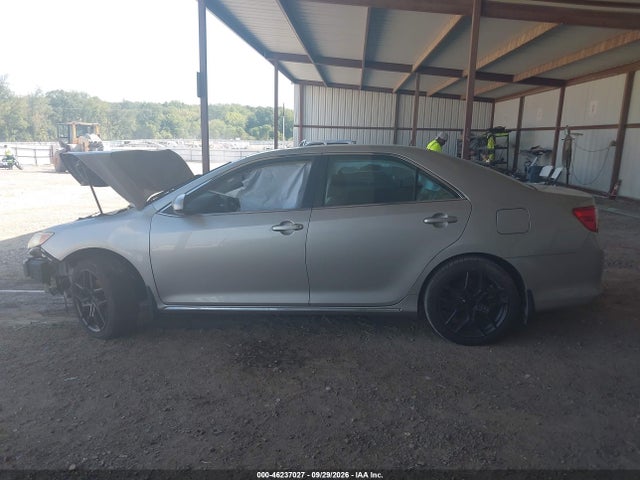 2014 Toyota Camry L/se/le/xle მანქანა იყიდება აუქციონზე, vin: 4T4BF1FK2ER376769, აუქციონის ნომერი: 46237027