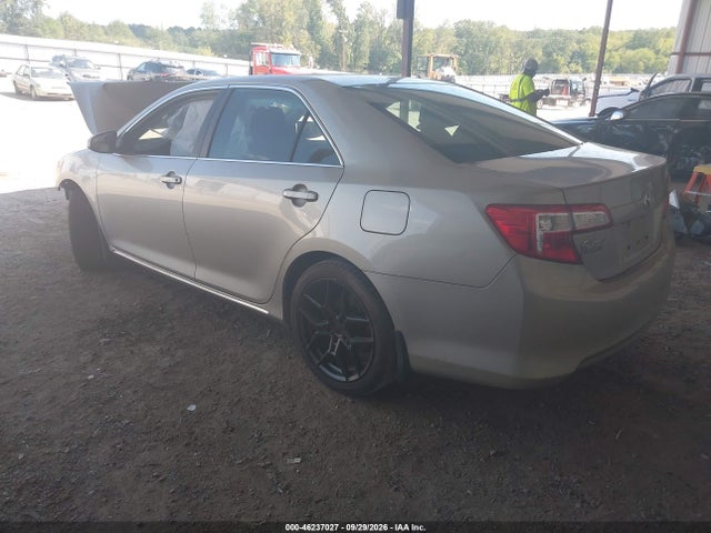 2014 Toyota Camry L/se/le/xle მანქანა იყიდება აუქციონზე, vin: 4T4BF1FK2ER376769, აუქციონის ნომერი: 46237027
