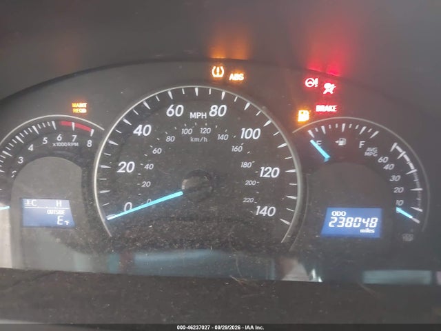 2014 Toyota Camry L/se/le/xle მანქანა იყიდება აუქციონზე, vin: 4T4BF1FK2ER376769, აუქციონის ნომერი: 46237027
