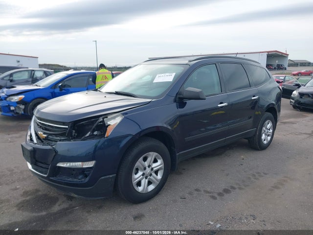 Auction sale of the 2015 Chevrolet Traverse Ls, vin: 1GNKRFKD4FJ308834, lot number: 46237048