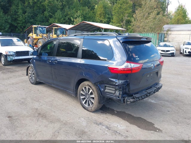 46237088 :رقم المزاد ، 5TDDZ3DC7JS200790 vin ، 2018 Toyota Sienna Xle Premium 7 Passenger مزاد بيع