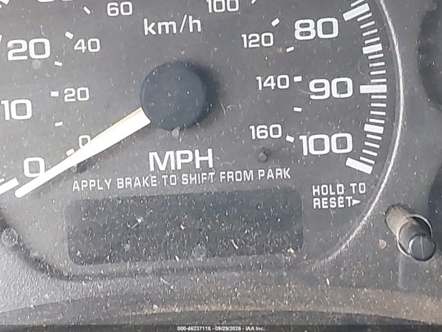 46237118 :رقم المزاد ، 1GCHK29U52E258891 vin ، 2002 Chevrolet Silverado 2500hd Ls مزاد بيع