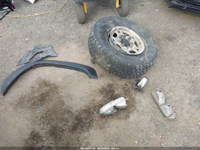 46237118 :رقم المزاد ، 1GCHK29U52E258891 vin ، 2002 Chevrolet Silverado 2500hd Ls مزاد بيع