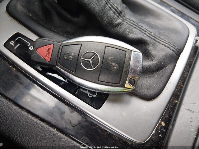 46237126 :رقم المزاد ، WDCGG8HB9AF322983 vin ، 2010 Mercedes-benz Glk 350 4matic مزاد بيع